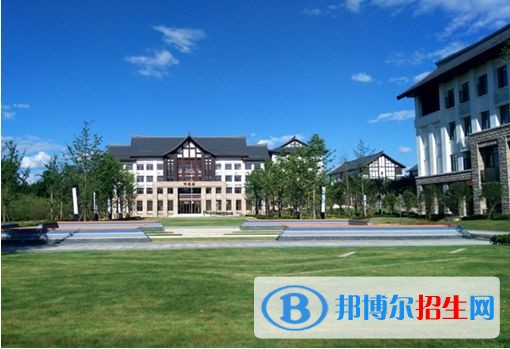 丹寨縣中等職業(yè)技術(shù)學(xué)校特色專業(yè)，就業(yè)安置