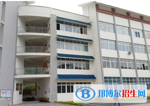 銅仁廣播電視大學(xué)中專部就業(yè)情況與師資力量