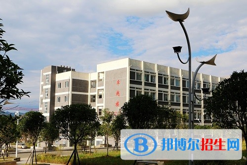 貴州納雍第一中學(xué)怎么樣、好不好