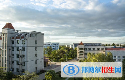秦皇島職業(yè)技術(shù)學(xué)院五年制大專(zhuān)網(wǎng)站網(wǎng)址