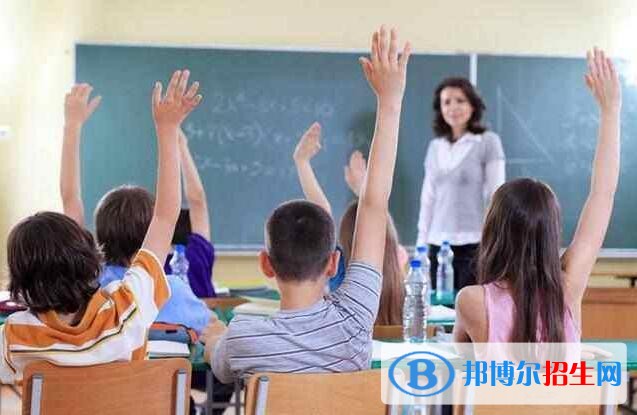 湖南女生中專學什么好