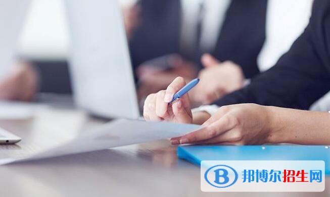湖南中專學什么專業(yè)比較好