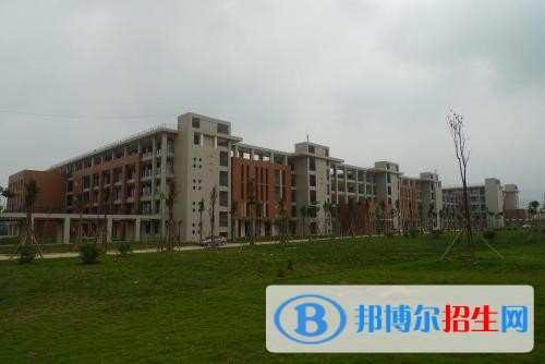 廈門華廈職業(yè)學(xué)院單招2019年報名條件、招生要求、招生對象