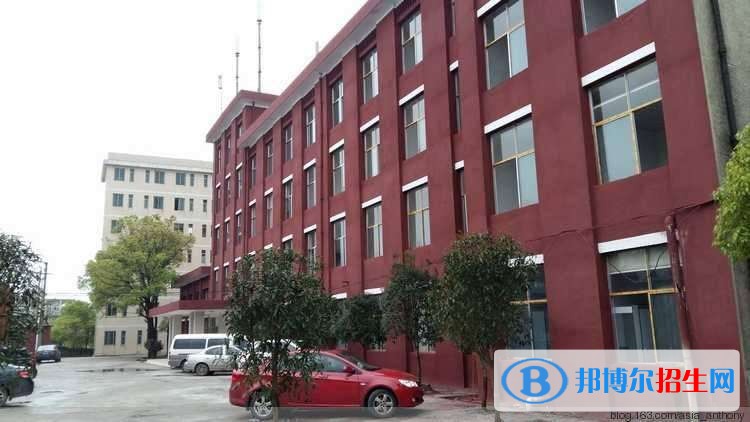 長沙中等專業(yè)學(xué)校是什么