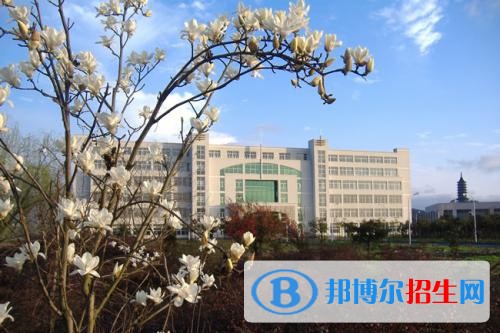 紹興職業(yè)技術(shù)學(xué)院五年制大專2019年報名條件、招生要求、招生對象