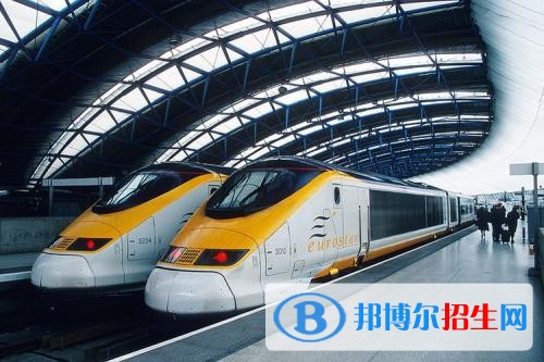 四川有鐵路學(xué)校的大專