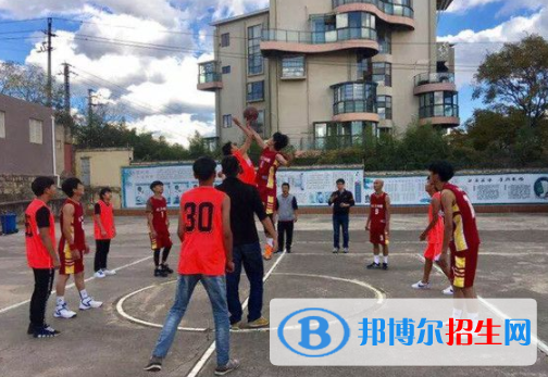 昆明市化工技工學校