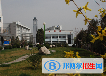甘肅有哪些收鐵路學(xué)校的大專