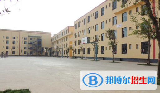 云南昆明工業(yè)學校