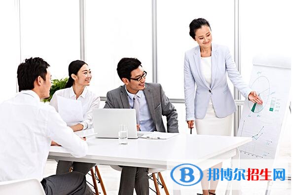 長沙女生上什么中專學(xué)校