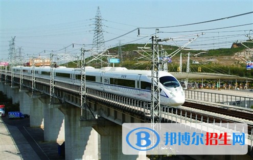 江蘇省鐵路學(xué)校專(zhuān)業(yè)學(xué)什么