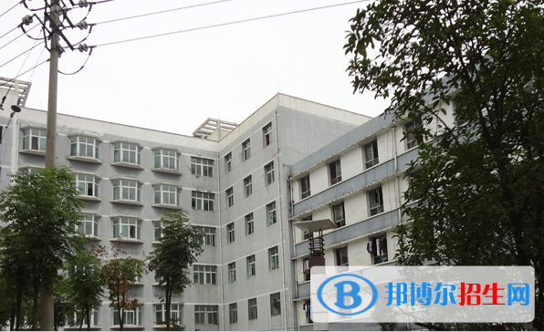 貴陽白云職業(yè)技術學校3