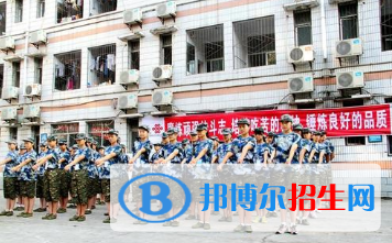 四川男生讀鐵路學(xué)校學(xué)什么專業(yè)好