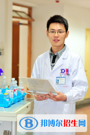 重慶的衛(wèi)校男生能夠?qū)W的專(zhuān)業(yè)有哪些