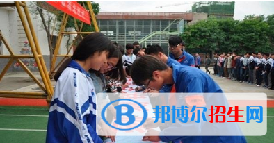 甘肅初中生可以去鐵路學校嗎