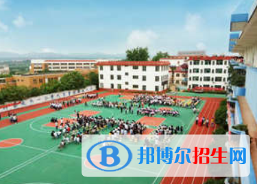 贛州旅游職業(yè)學(xué)校2020年學(xué)費、收費多少