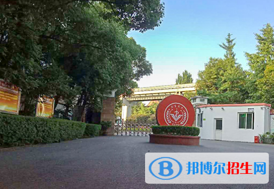 重慶2021年學(xué)衛(wèi)校的學(xué)校有哪些