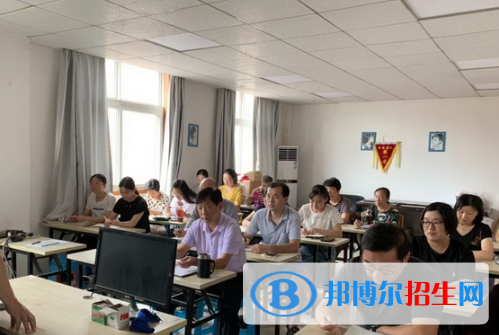 武漢長(zhǎng)江職業(yè)中等專業(yè)學(xué)校5