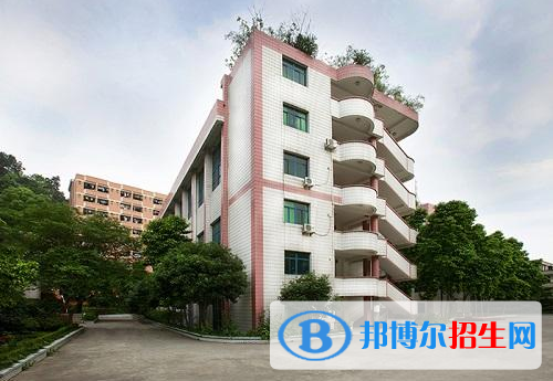 重慶護(hù)士學(xué)校2020年報(bào)名條件、招生要求、招生對象
