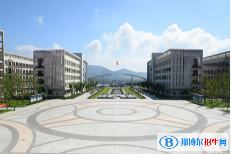 襄陽汽車職業(yè)技術(shù)學院