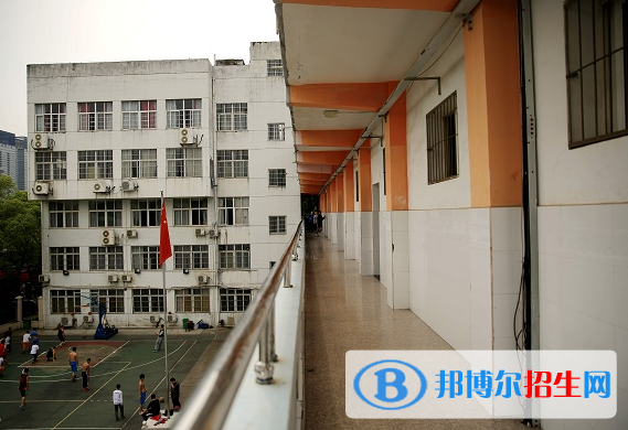 南昌體育運(yùn)動學(xué)校2020年報名條件、招生要求、招生對象