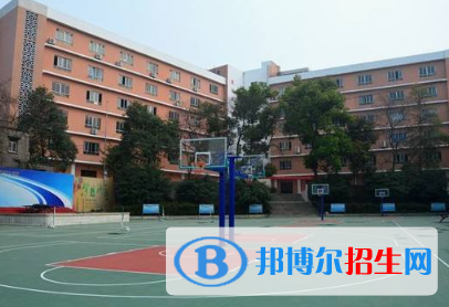鄱陽(yáng)衛(wèi)生學(xué)校2020年報(bào)名條件、招生要求、招生對(duì)象