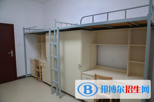 重慶江津區(qū)師范進(jìn)修學(xué)校2020年宿舍條件