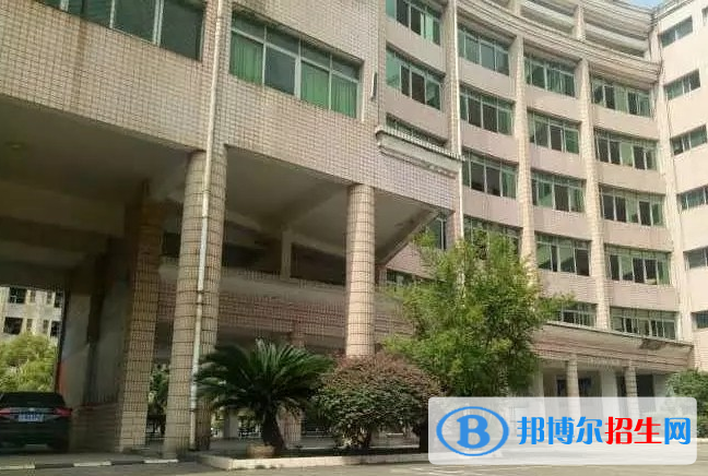 江西新興產(chǎn)業(yè)工程學(xué)校2020年報(bào)名條件、招生要求、招生對(duì)象