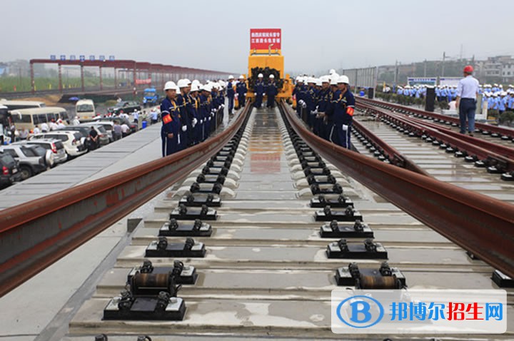 西安2020年好一點(diǎn)的鐵路學(xué)校大專(zhuān)學(xué)校