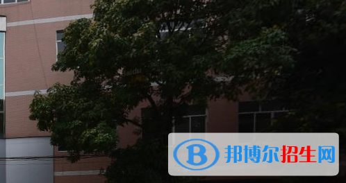 玉林龍池汽車工程職業(yè)技術(shù)學校2020年招生簡章