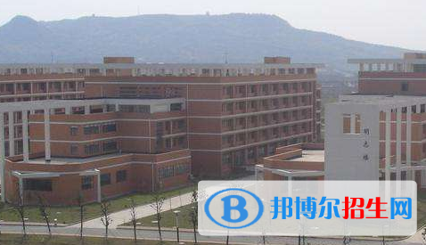 南寧海豐職業(yè)技術(shù)學(xué)校2020年報(bào)名條件、招生要求、招生對(duì)象
