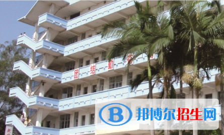 廣西工商學校2020年招生辦聯(lián)系電話 