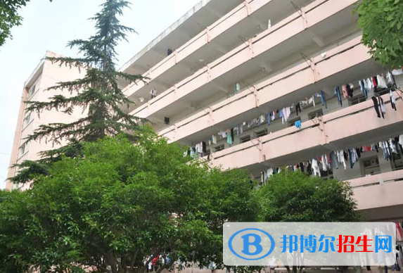 江西女子中等專業(yè)學(xué)校2020年招生辦聯(lián)系電話
