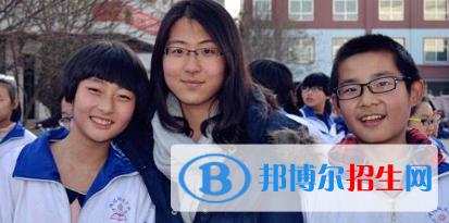 甘肅經(jīng)濟(jì)貿(mào)易學(xué)校2020年報名條件、招生要求、招生對象