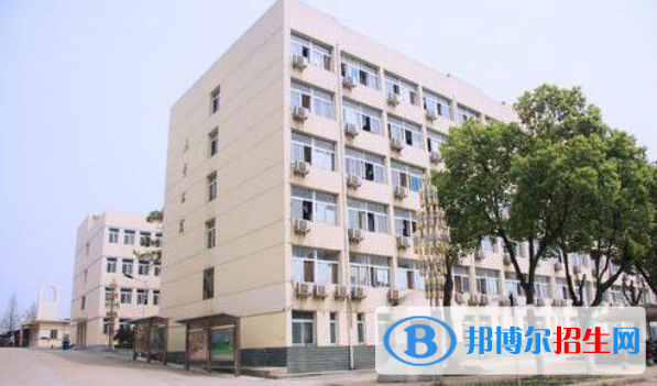 湖北鐵道運(yùn)輸職業(yè)學(xué)院2