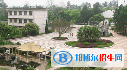 贛州農(nóng)業(yè)學校2020年招生辦聯(lián)系電話