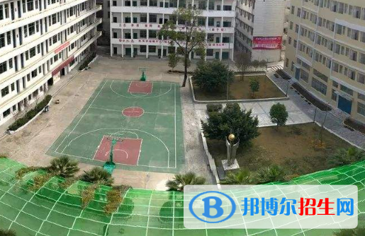 龍南職業(yè)中等專業(yè)學(xué)校2020年招生辦聯(lián)系電話