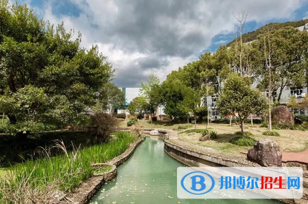 永嘉縣職業(yè)中學2020年招生辦聯(lián)系電話