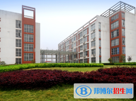 南昌工業(yè)工程學(xué)校2020年招生簡章