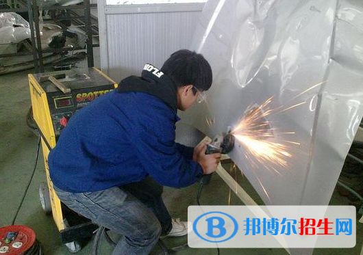 廣東2020年汽修學校什么專業(yè)好