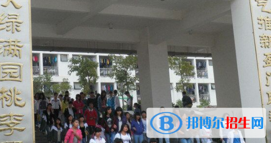 百色財經(jīng)職業(yè)技術(shù)學(xué)校怎么樣、好不好