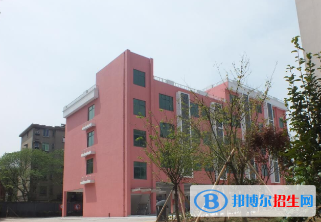 南昌廣播電視中等專業(yè)學(xué)校2020年招生辦聯(lián)系電話