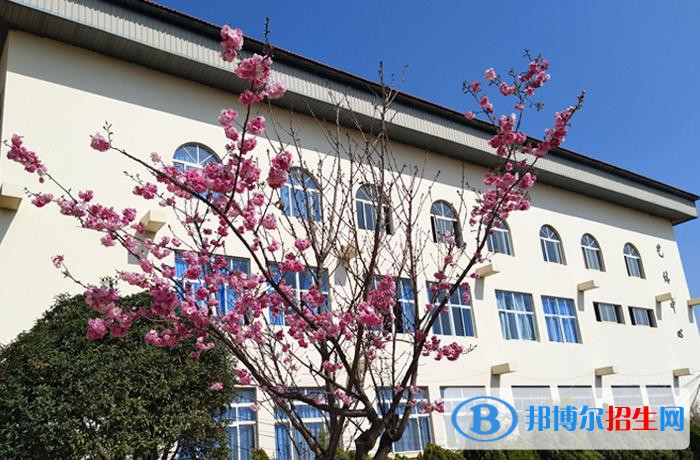 威信縣職業(yè)高級中學(xué)怎么樣、好不好