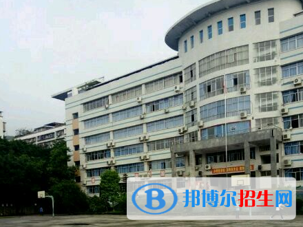 重慶渝東技工學(xué)校2020年報(bào)名條件、招生要求、招生對(duì)象