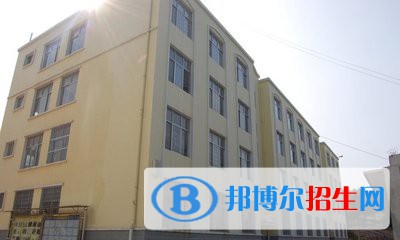 曲靖陸良縣職業(yè)技術(shù)學(xué)校2020年招生辦聯(lián)系電話(huà)