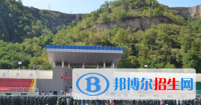 甘肅裝備制造業(yè)技師學(xué)院2020年學(xué)費、收費多少