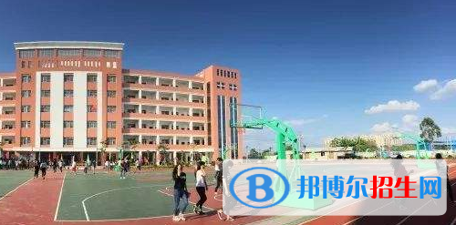 廣西玉林衛(wèi)生學(xué)校2020年招生辦聯(lián)系電話