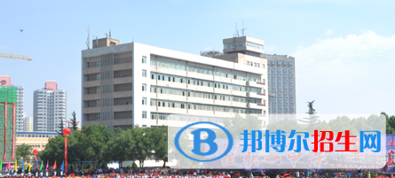 甘肅石化技師學(xué)院2020年學(xué)費(fèi)、收費(fèi)多少