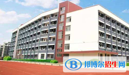 廣西商業(yè)技師學(xué)院怎么樣、好不好
