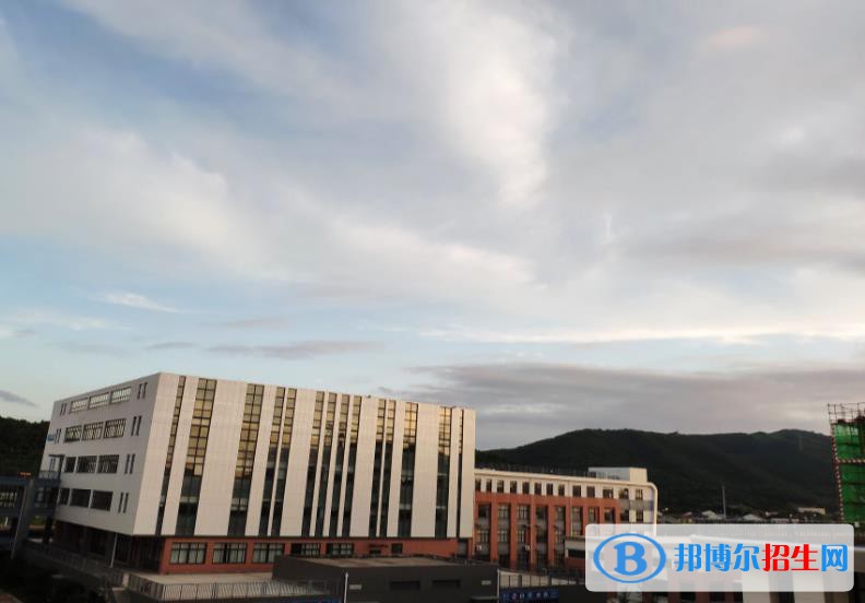 岱山職業(yè)技術學校2020年報名條件、招生要求、招生對象